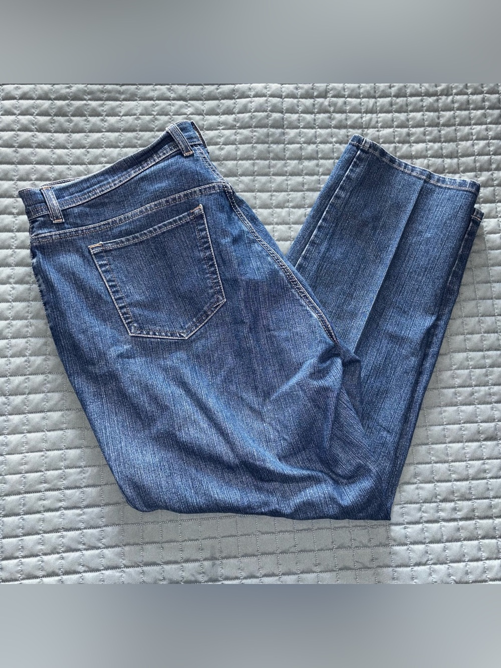 Gloria Vanderbilt Jeans Womens 18W Stretch Denim Tapered Leg Classic 40X29 - Picture 2 of 10